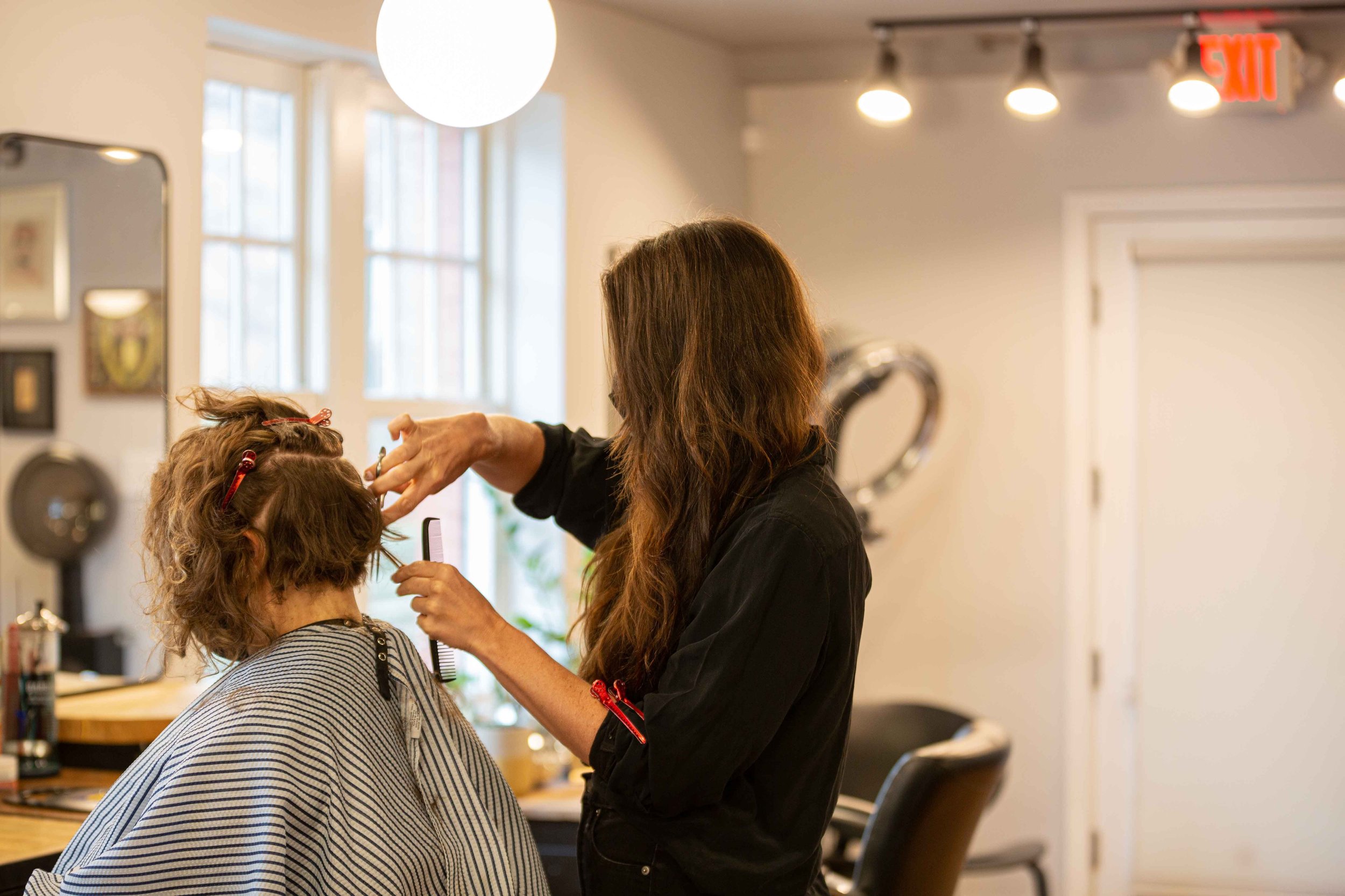 Hair Cutting & Styling